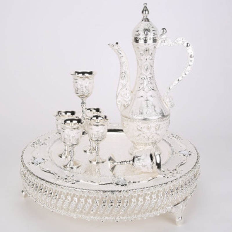 Eight-Piece Wine set European Retro Alloy Liqueur set Russian