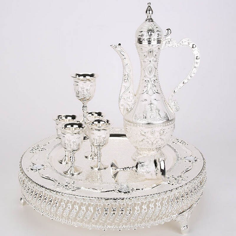 Eight-Piece Wine set European Retro Alloy Liqueur set Russian