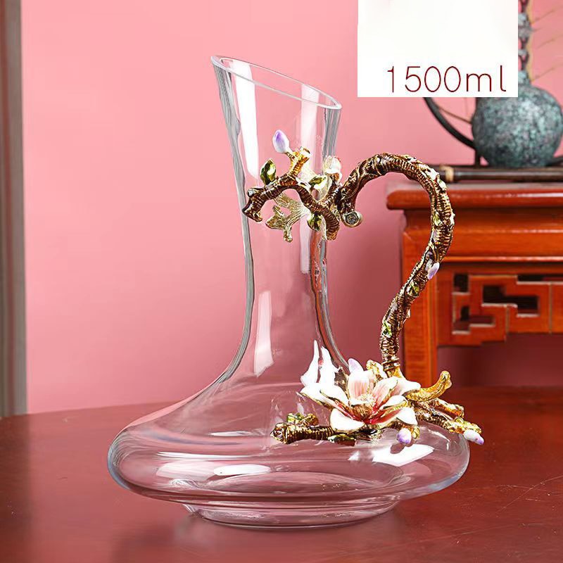 Exquisite Lily Enamel Wine Glass Crystal Glass Wine